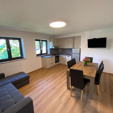Apartma Pri Stajerki موست نا سوتشي المظهر الخارجي الصورة